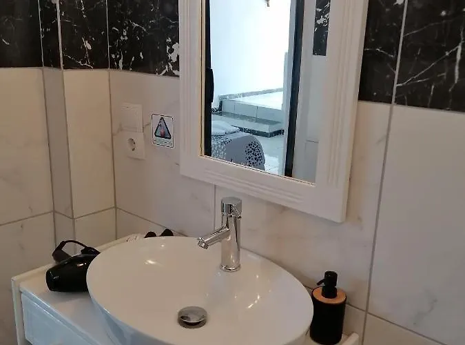 아파트 Zafiri Countryside 4 Agios Arsenios